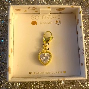 Gold Cake Pet Charm